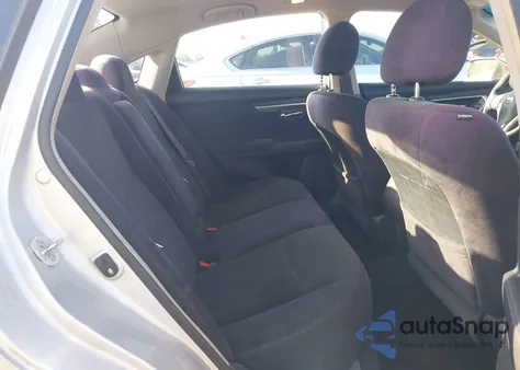 2013 Nissan Altima 2.5 S из США, поврежденный, VIN 1N4AL3AP9DC20351